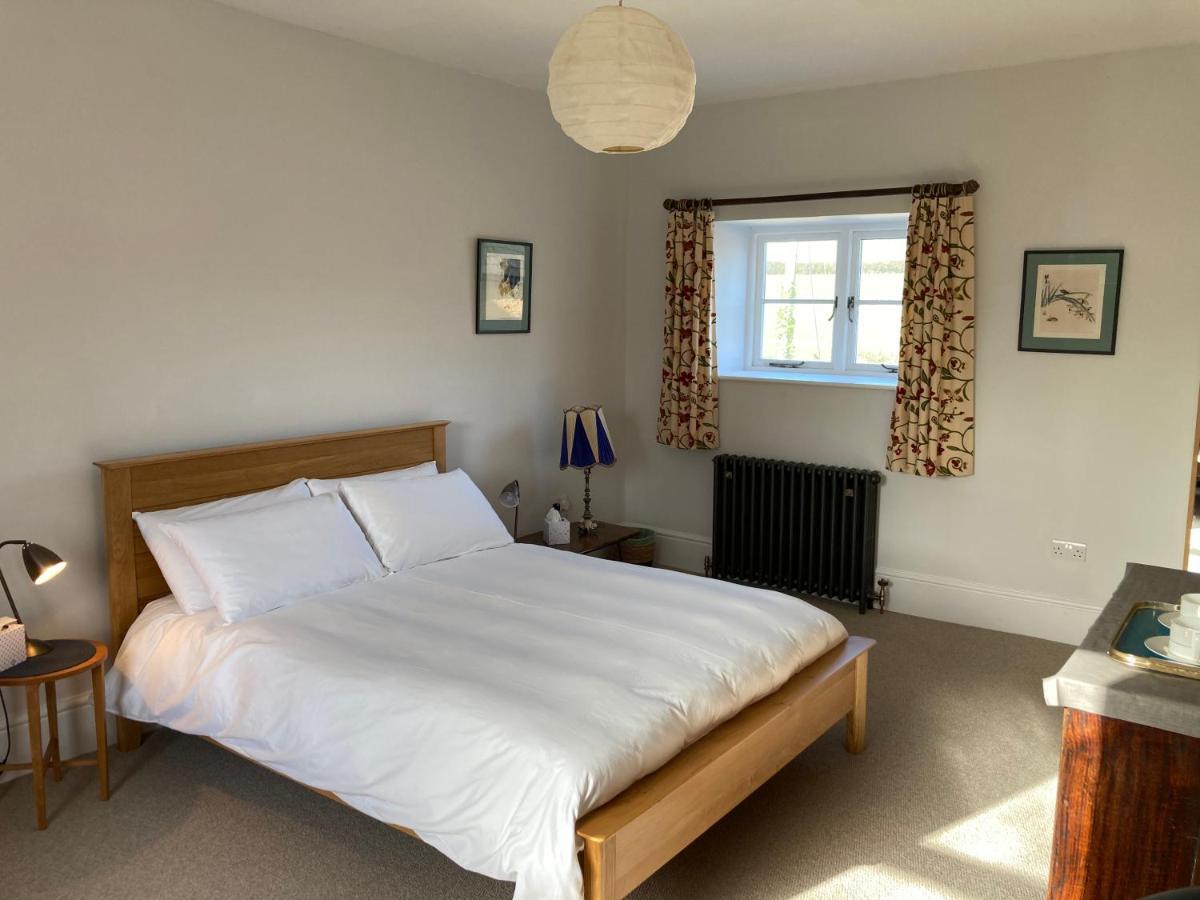 Frizenham Farmhouse Little Torrington Екстер'єр фото