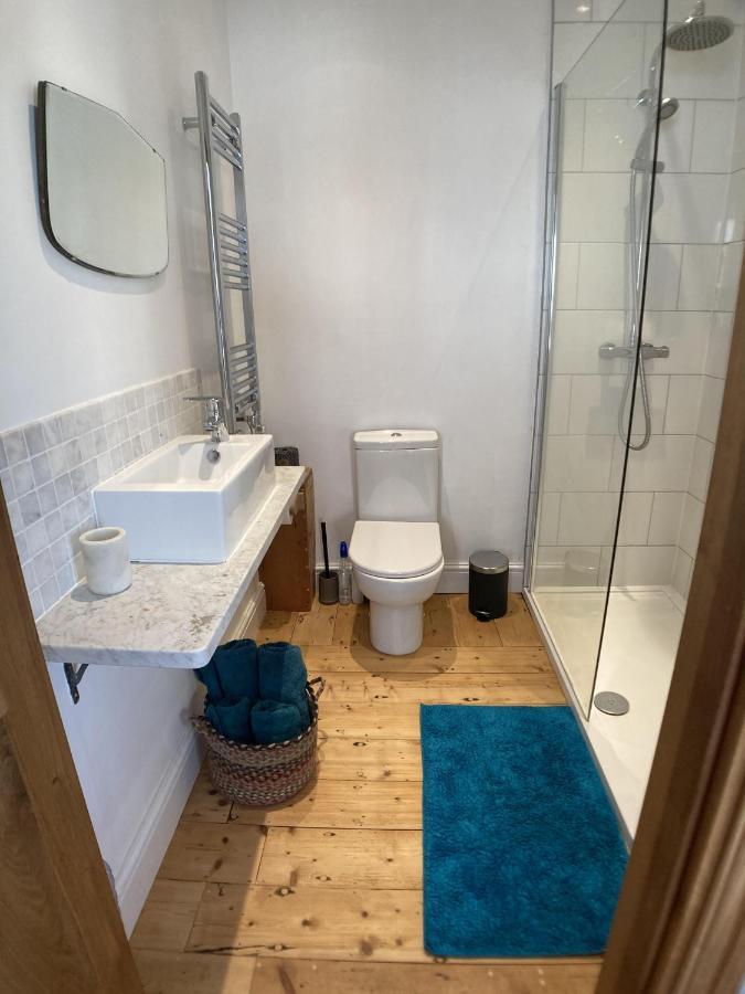 Frizenham Farmhouse Little Torrington Екстер'єр фото